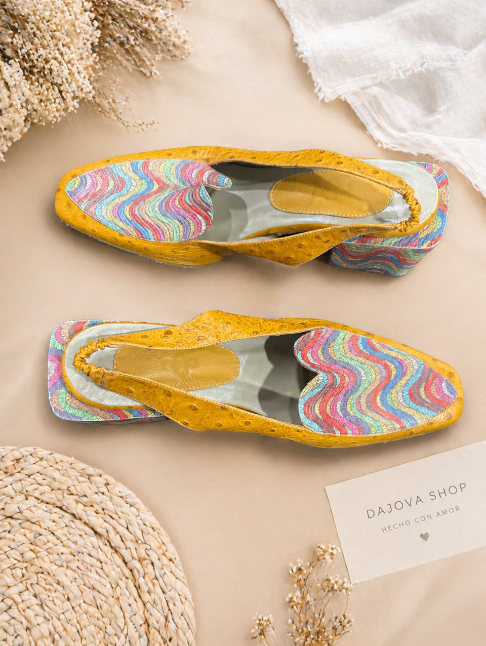 Cora Sandal - Elegant Leather with unique Design